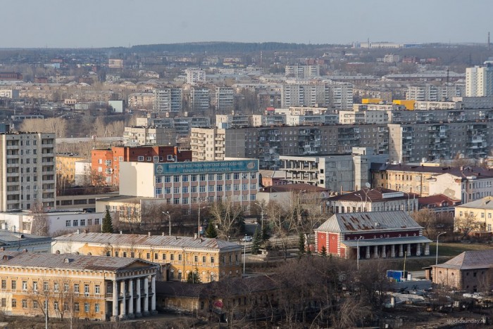 Уральцам стали приходить уведомления по налогу на недвижимость: сверяем цифры и изучаем, что изменится с 2020 года