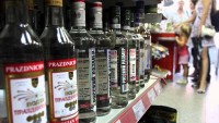 18 уголовных дел завели в Нижнем Тагиле на незаконных продавцов спиртного. Три точки уже прикрыли