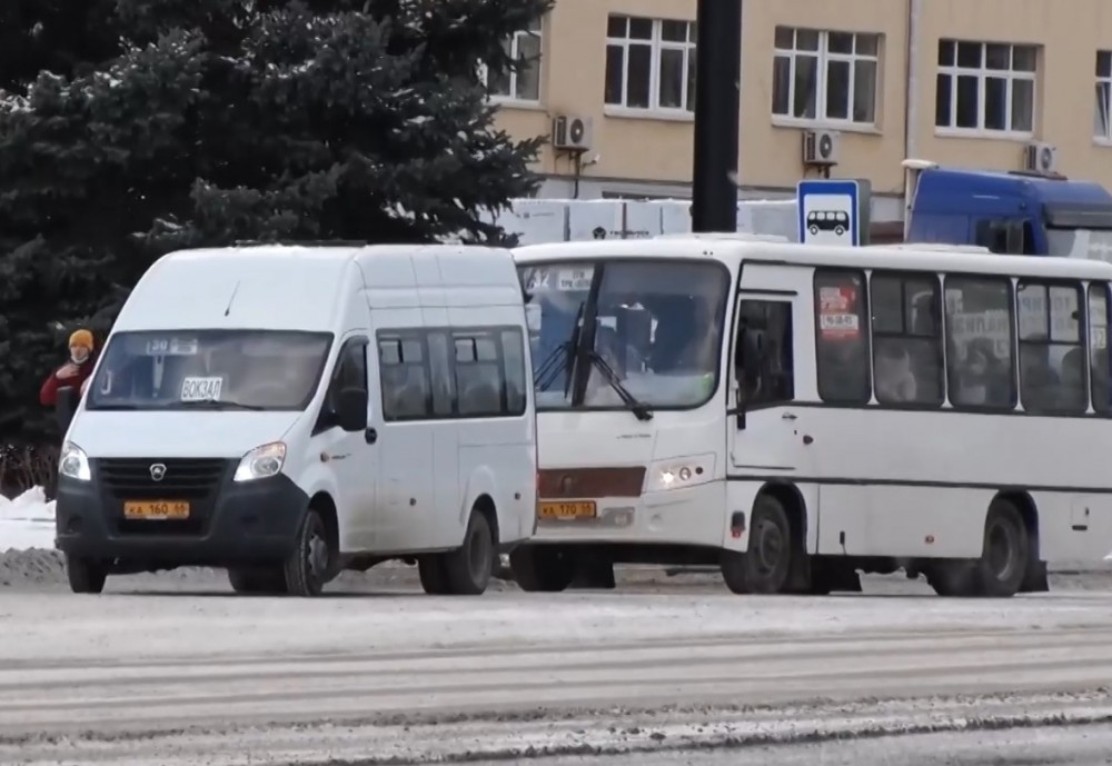 В Свердловской области мигрантам закроют доступ к 22 сферам деятельности
