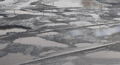 Обращайтесь в область: тагильские власти переадресовали жалобы на разбитый въезд в город