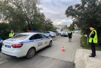 В Нижнем Тагиле водитель сбил школьника во дворе и сбежал
