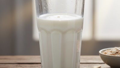 Карантин обрушил закупочные цены на молоко до 20 рублей за литр в Свердловской области