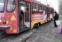 В Нижнем Тагиле трамвай сошел с рельсов