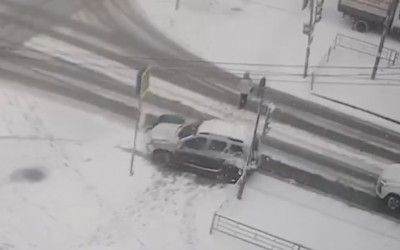 Появилось видео, как 77-летняя автомобилистка сбила пешехода