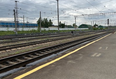 Дефицит кадров на Свердловской железной дороге решают с помощью работников из Индии