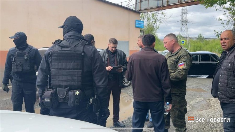 Выяснилась причина появления ОМОНа и следователей на рынке в Нижнем Тагиле