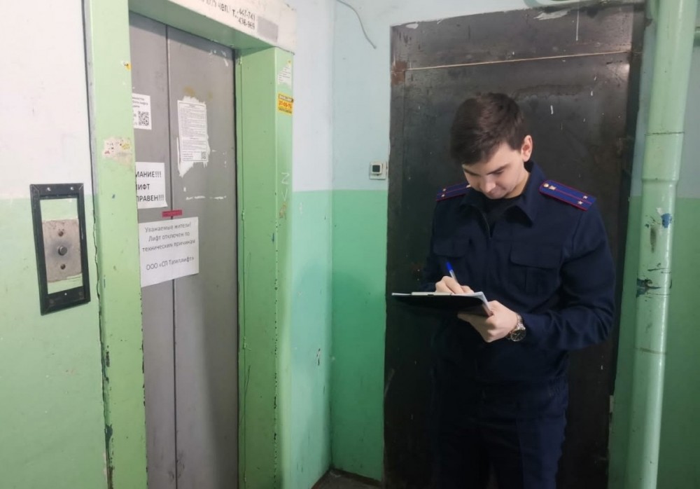 Лифт покалечил женщину: виновных в тагильском ЧП оштрафовали