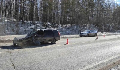 Ослепило солнце: стали известны подробности лобовой аварии на Серовском тракте