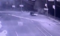 Появилось второе видео момента страшной аварии у музея в Тагиле (обновлено)