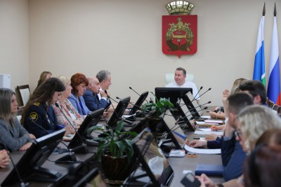 В администрации обсуждали, как удержать молодежь в Нижнем Тагиле