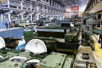 Лидер профсоюзов: военные заводы Урала перешли на шестидневную рабочую неделю