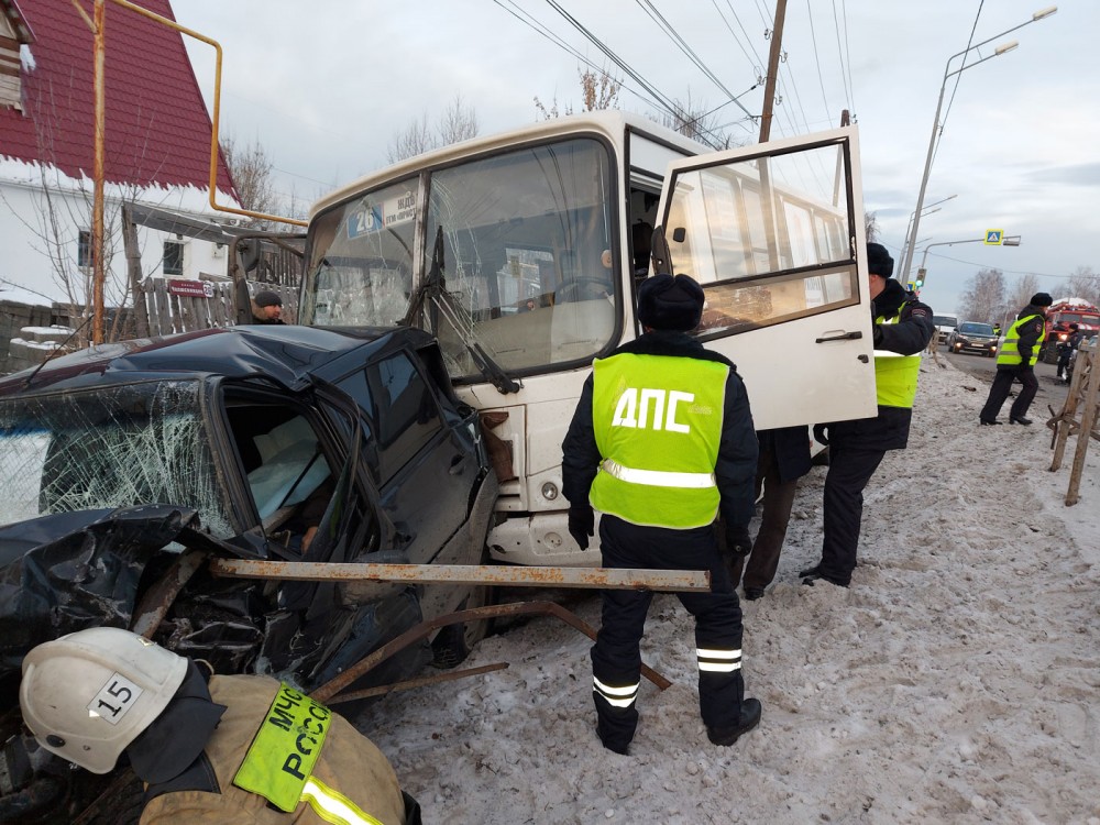 У водителя BMW 21 штраф за год: новые подробности страшной аварии в Нижнем Тагиле
