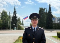 Тагильчан просят проголосовать за участкового
