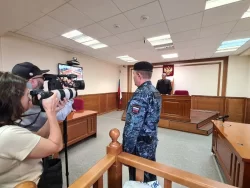 По иску ЛДПР суд снял «Яблоко» с выборов в свердловское Заксобрание