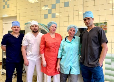 «Невероятно повезло»: тагильские врачи рассказали о состоянии сварщика, упавшего с высоты