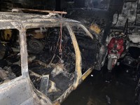 Тагильчанин спалил свой гараж и чужую машину, ремонтируя её (фото)