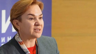 &laquo;Сначала встань на ноги&raquo;: свердловский министр указала на бабушек, которые мешают молодежи рожать