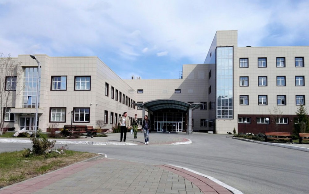 Свердловские власти через суд требуют с госпиталя Тетюхина миллионы. Это только начало