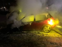 В центре Нижнего Тагила сгорел автомобиль