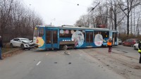 Причина - дефект рельсов. Подробности ДТП с трамваем, в котором пострадали два человека (фото)