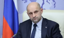 Полпред Жога созвал совещание по бензину на Урале и дал поручения