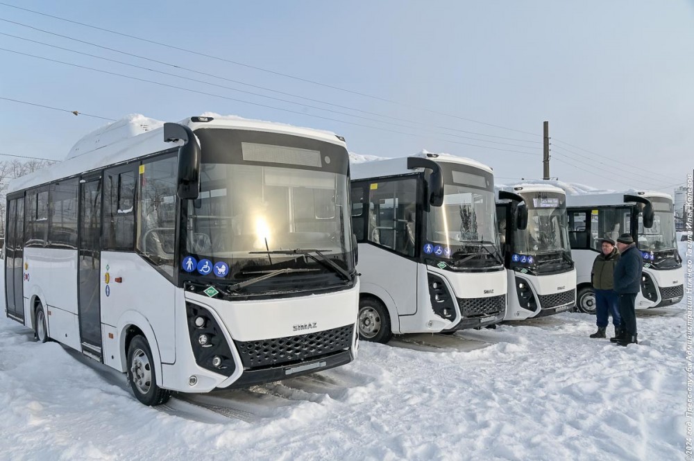 В Нижний Тагил привезли новые автобусы: фото