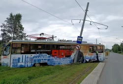 На водителя трамвая, врезавшегося в столб, составили два протокола