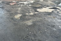 Свердловчане добились запрета на разгрузку пунктом выдачи заказов во дворе