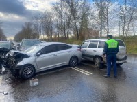 В Нижнем Тагиле массовая авария (добавлены подробности)