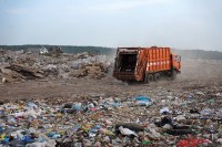 Закапывать будут более 70% отходов, а количество свалок сократится только на бумаге: тагильские депутаты раскритиковали новую схему обращения ТКО