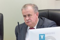 Вице-спикера Базилевича, после звонка которого начальник ГИБДД отпустил его сына, не будут исключать из ЕР