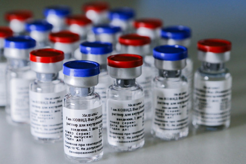 В Нижнем Тагиле бесплатную прививку от ковида можно поставить в торговом центре