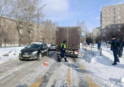 В Нижнем Тагиле водителя Газели ослепило солнце, и он сбил человека на &laquo;зебре&raquo;