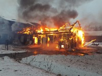 Тагильчанин спас соседку при пожаре (фото)