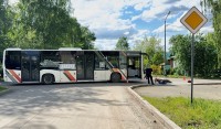 Юный питбайкер влетел в автобус в Нижнем Тагиле