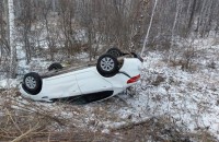 На Серовском тракте множество аварий из-за снегопада (фото)
