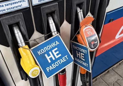 Бензин в Нижнем Тагиле: где есть, где нет (обновляется)