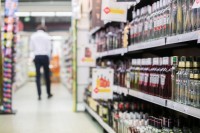 Продажи алкоголя в Свердловской области выросли на треть