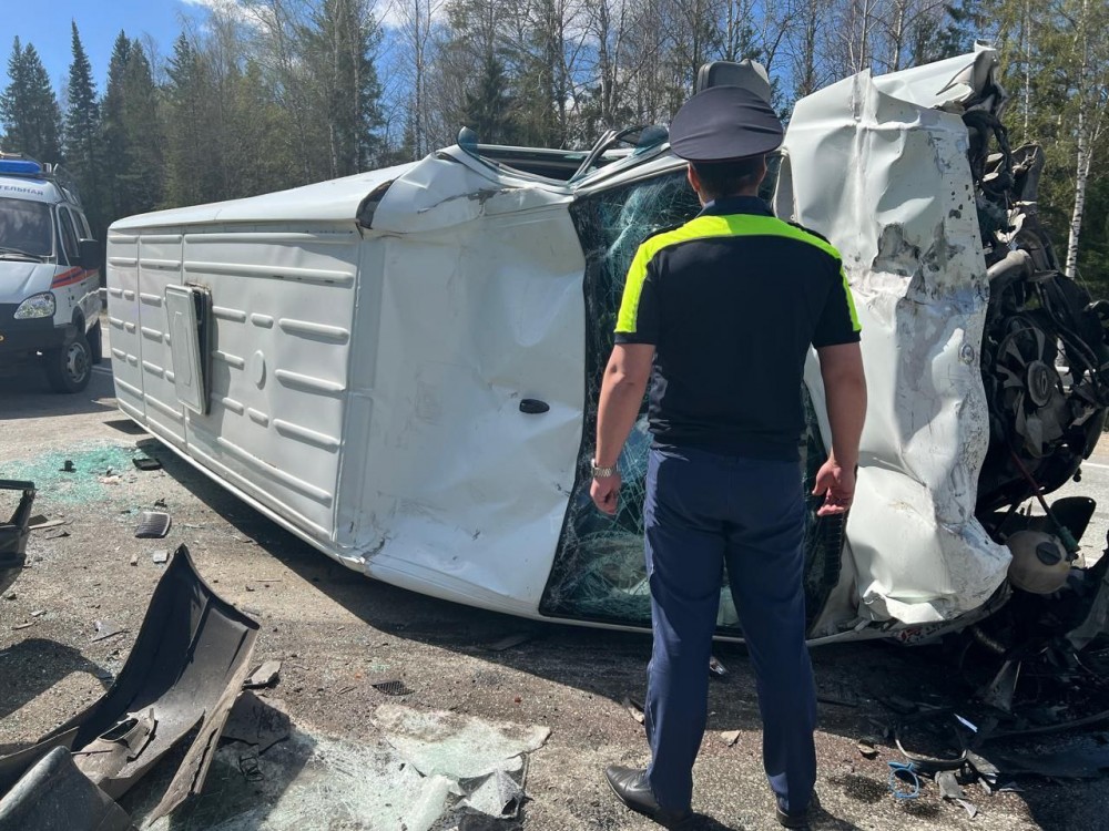 Под Нижним Тагилом смертельная авария: погибли два человека