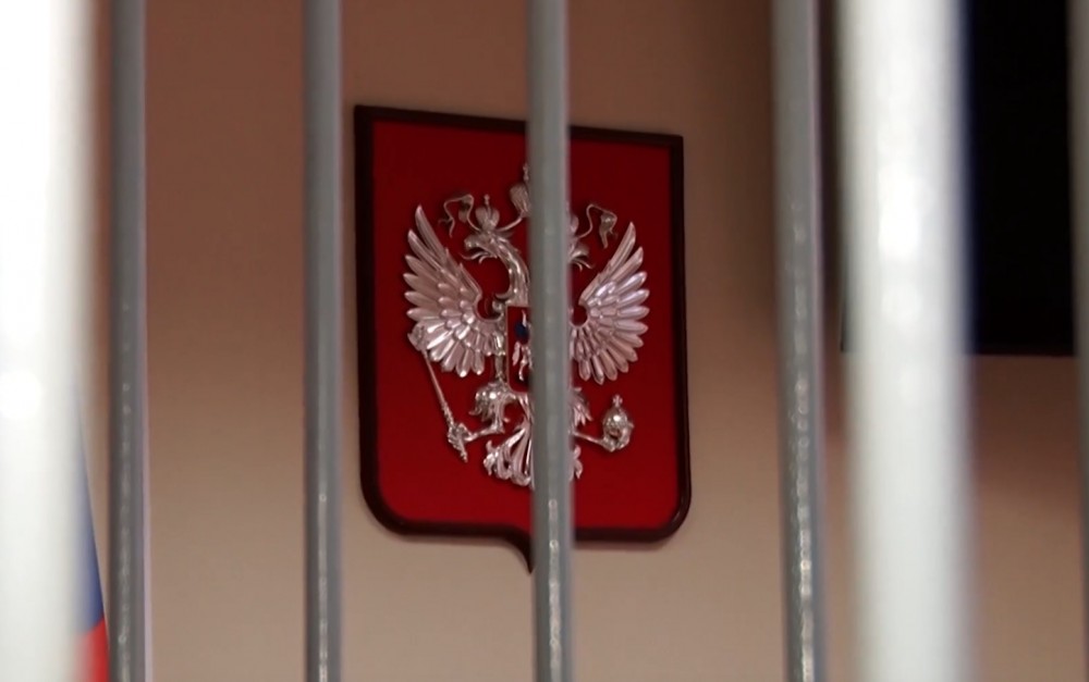Долг в 700 тысяч рублей перед дочерью обернулся для тагильчанина принудительными работами
