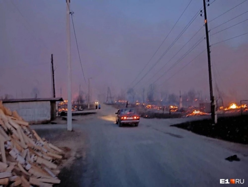 На Урале в пожаре сгорели 90 домов и колония: что осталось от посёлка (фото)