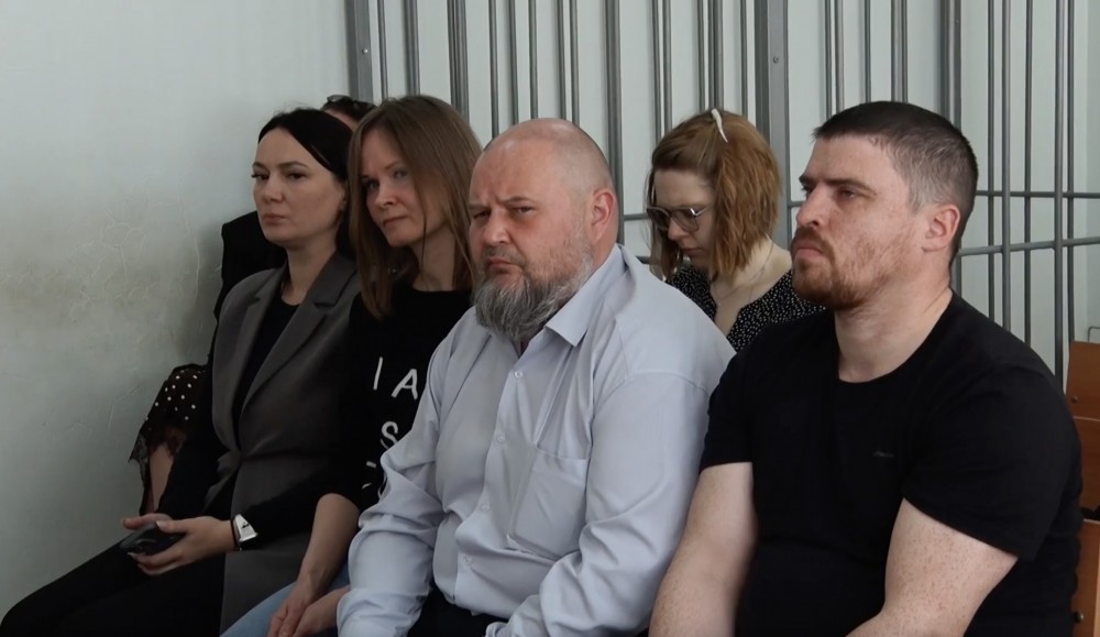 Погибшая девочка успела рассказать о запахе газа перед взрывом в тагильской многоэтажке