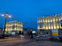Мэрия Нижнего Тагила потратила 3,5 млн рублей на подсветку двух зданий в центре города (фото)