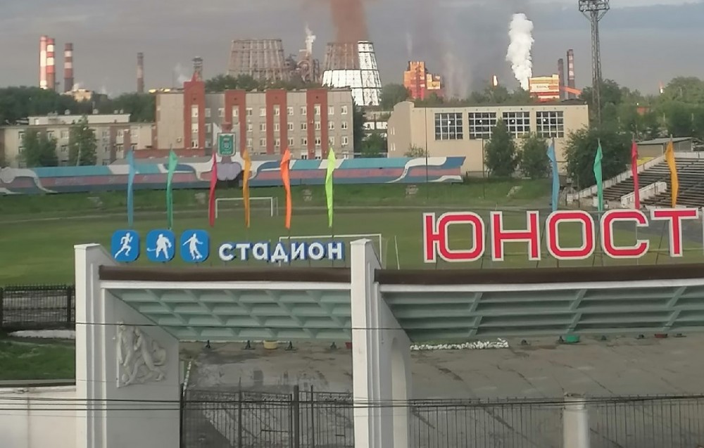 Решение вопроса с санзоной ЕВРАЗ НТМК позволило заняться стадионом «Юность»