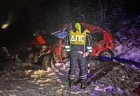 Буксировал жену домой в Тагил: новые подробности страшной аварии на Серовском тракте