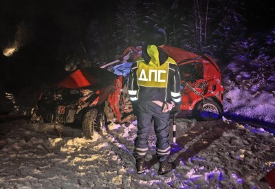 Буксировал жену домой в Тагил: новые подробности страшной аварии на Серовском тракте