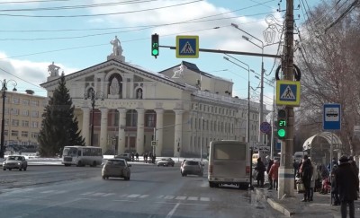 Светофоры и односторонние улицы: общественники Тагила предложили свой план борьбы с аварийностью