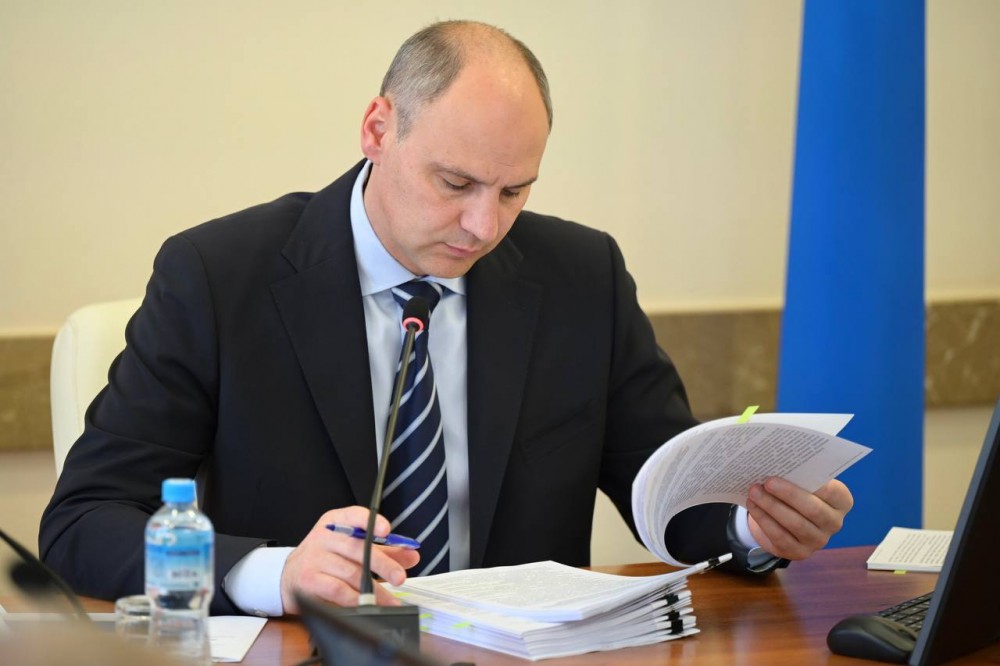 Паслер сообщил о снижении госдолга Свердловской области