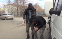 В Нижнем Тагиле ФСБ задержала мигрантов, вербовавших в ряды террористов (видео)