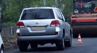 Оставил открытым для наркоторговца: в Тагиле у бизнесмена забрали Land Cruiser